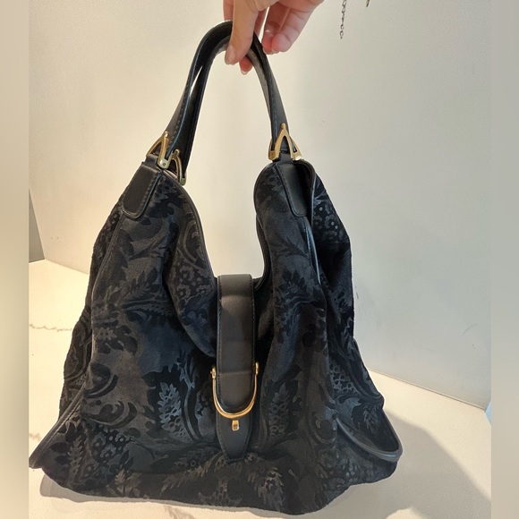 GUCCI Suede Stirrup Bag Authentic - Picture 2 of 10